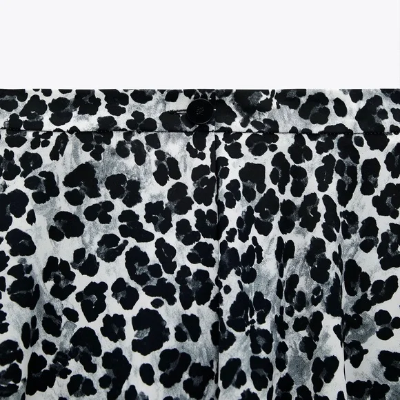 NET Zara cheetah leopard print satin skort/shorts in blue - Picture 5 of 12